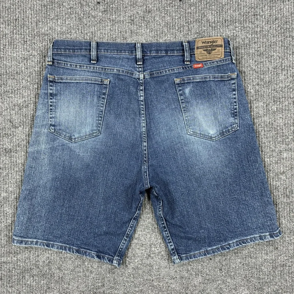 Wrangler Denim Shorts Mens 36 Blue Relaxed Fit Stretch Bermuda Casual Summer